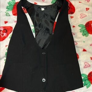 Chic Black Sleeveless Vest